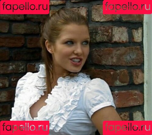 Helen Flanagan Onlyfans Photo Gallery 