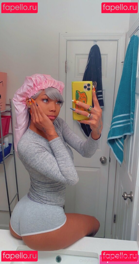 spoiledbrincess Nude Onlyfans Photo 10
