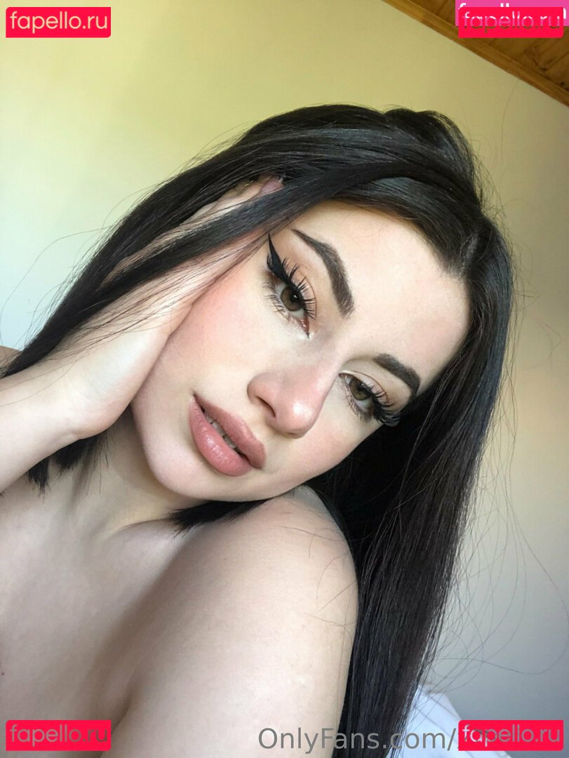 yourgirlfriendval Nude Onlyfans Photo 7