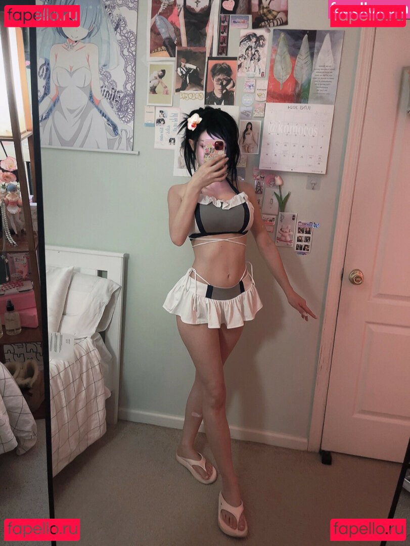 komocos Nude Onlyfans Photo 12