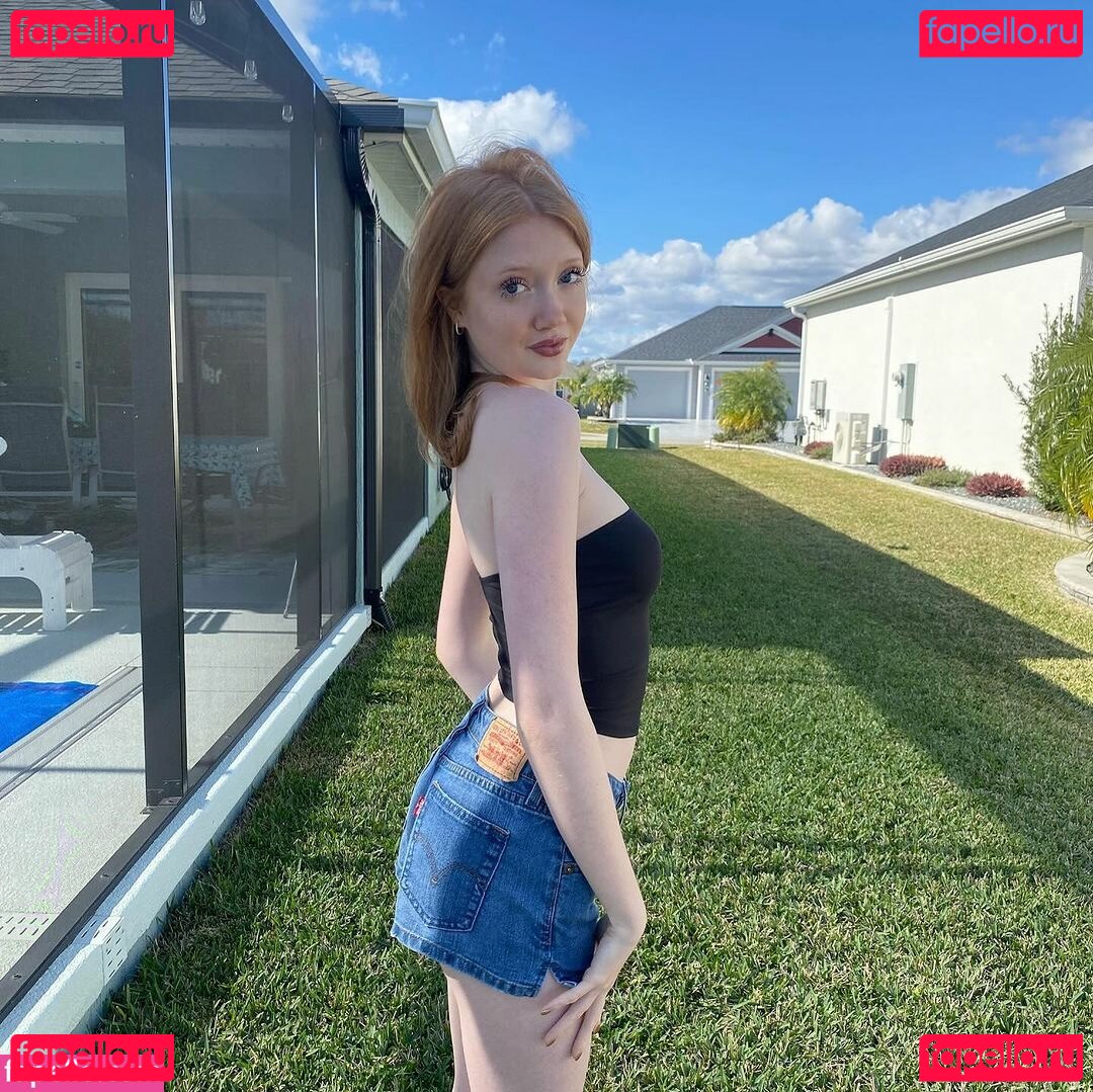 Makenna Kelly Nude Onlyfans Photo 415