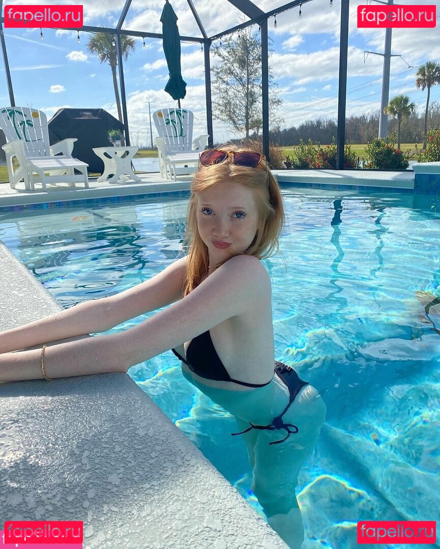 Makenna Kelly Nude Onlyfans Photo 406