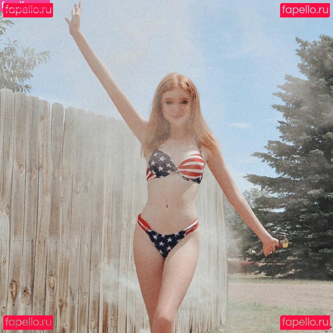 Makenna Kelly Nude Onlyfans Photo 25