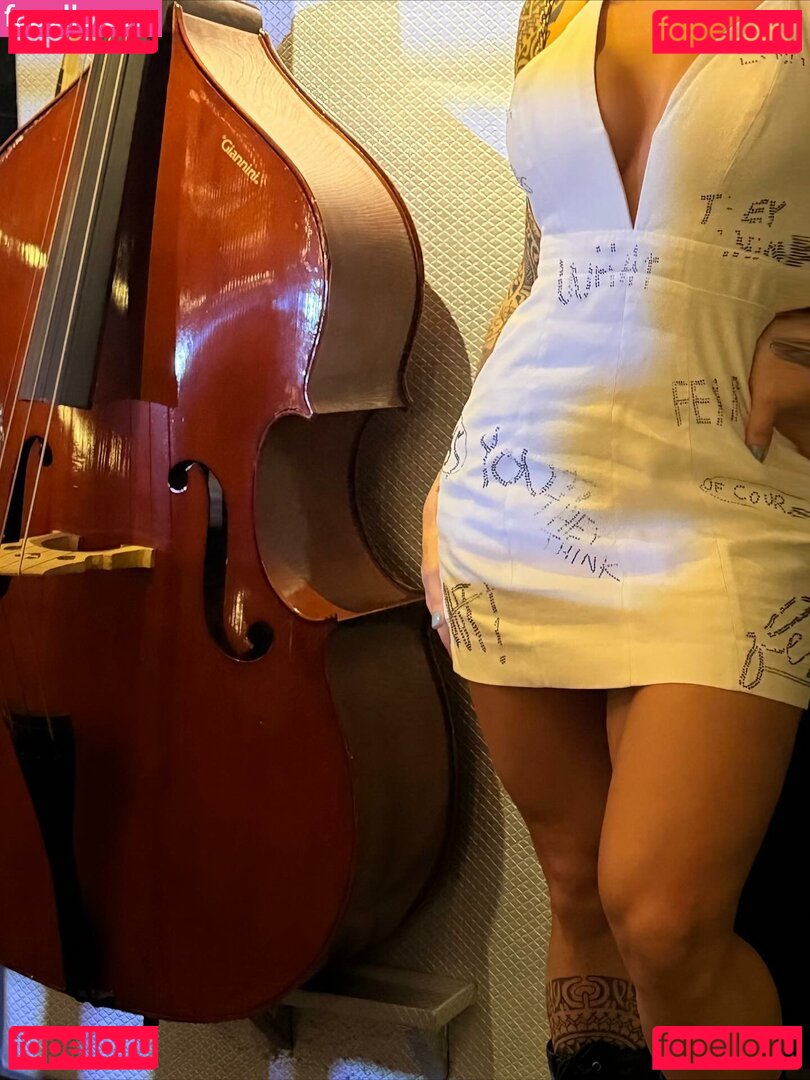 Jully Oliveira Nude Onlyfans Photo 19
