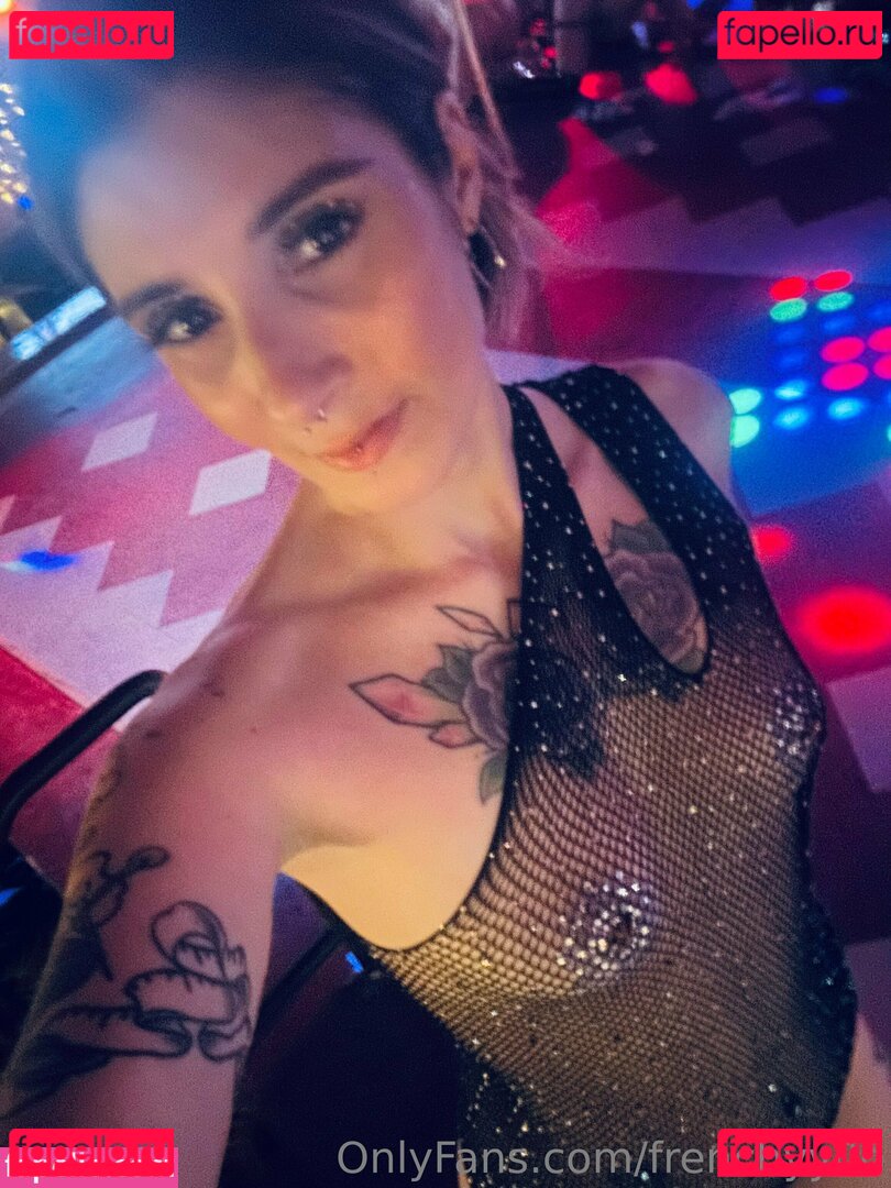 frenchyy0o Nude Onlyfans Photo 19