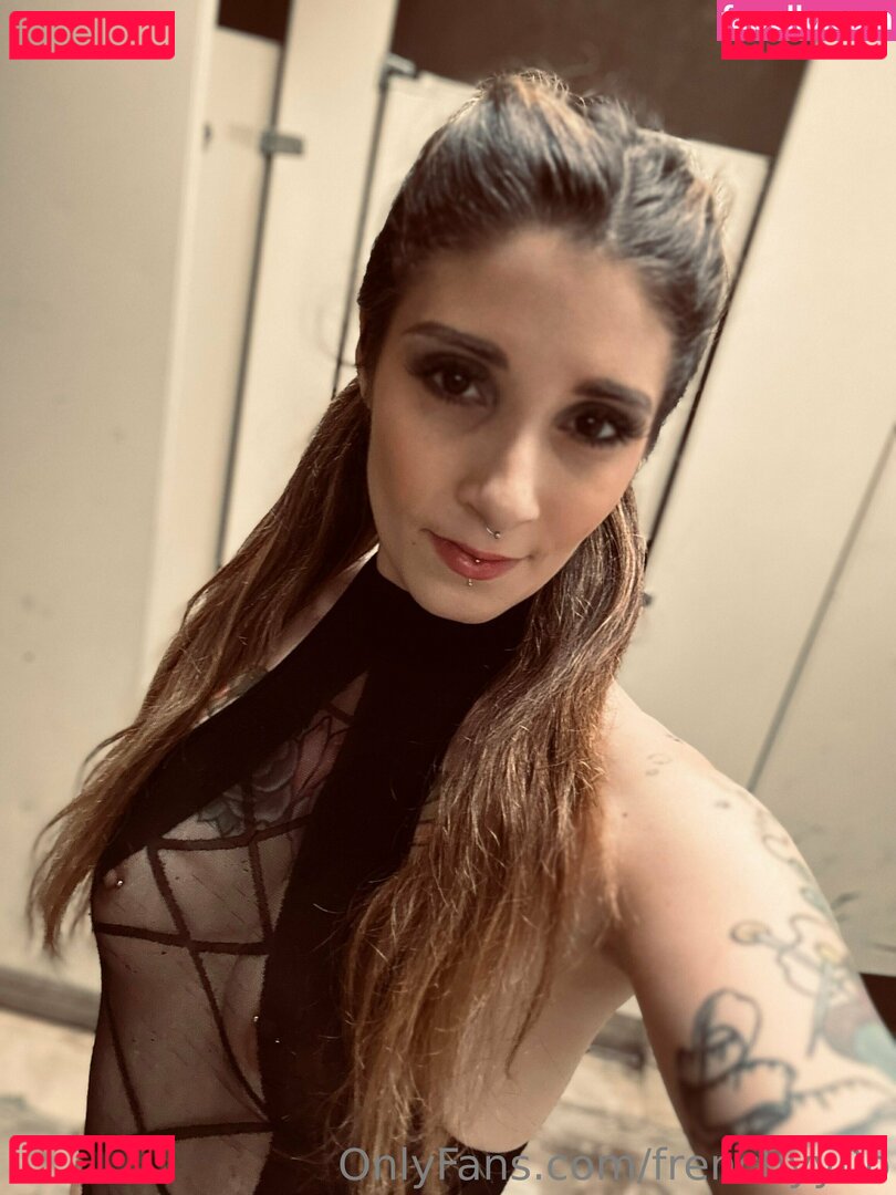 frenchyy0o Nude Onlyfans Photo 15