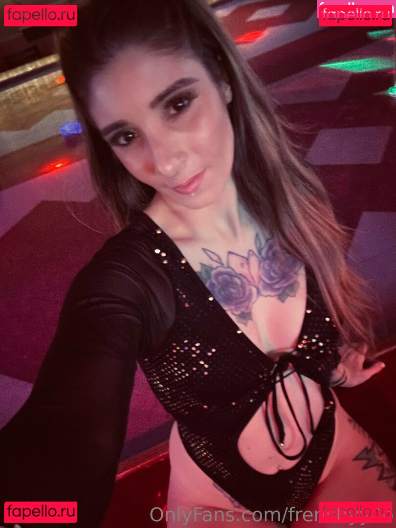 frenchyy0o Nude Onlyfans Photo 10