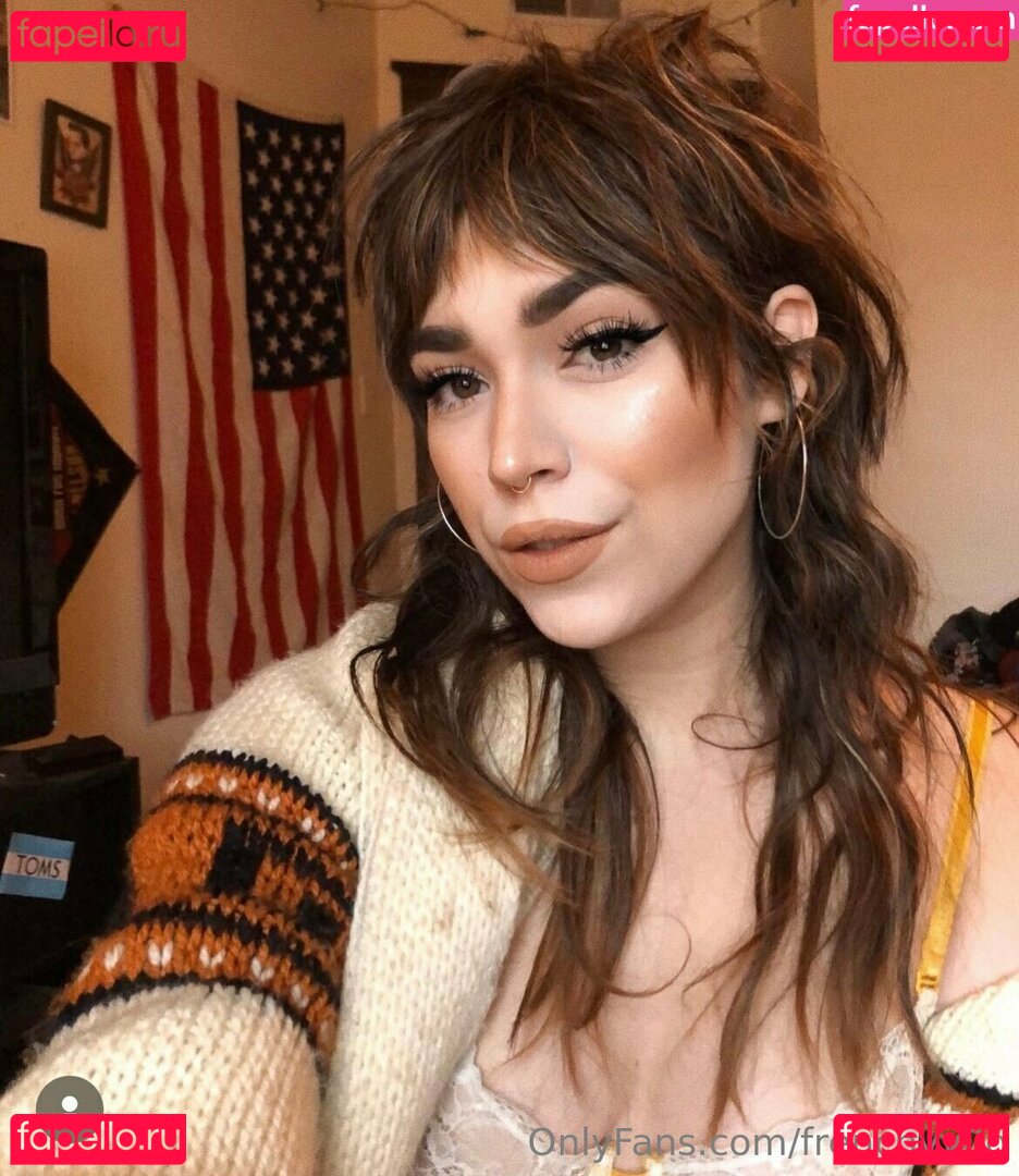frenchyy0o Nude Onlyfans Photo 9