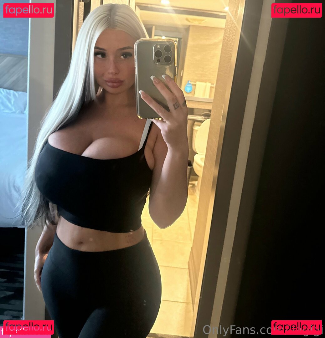liagigi Nude Onlyfans Photo 27