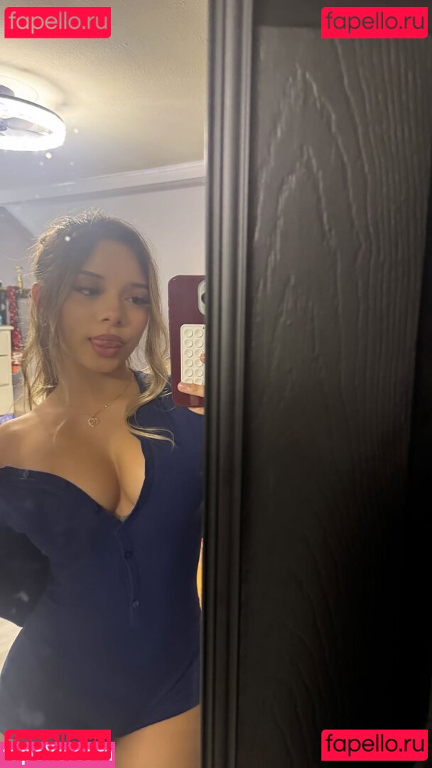 yessseeeniiaa Nude Onlyfans Photo 38