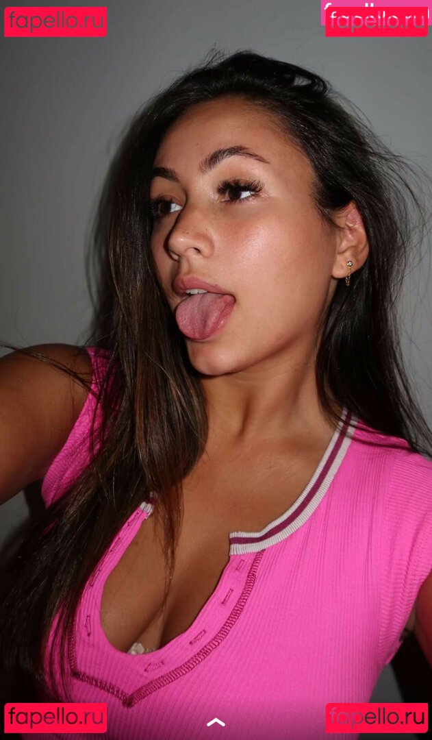 Zoe Ferguson Nude Onlyfans Photo 34
