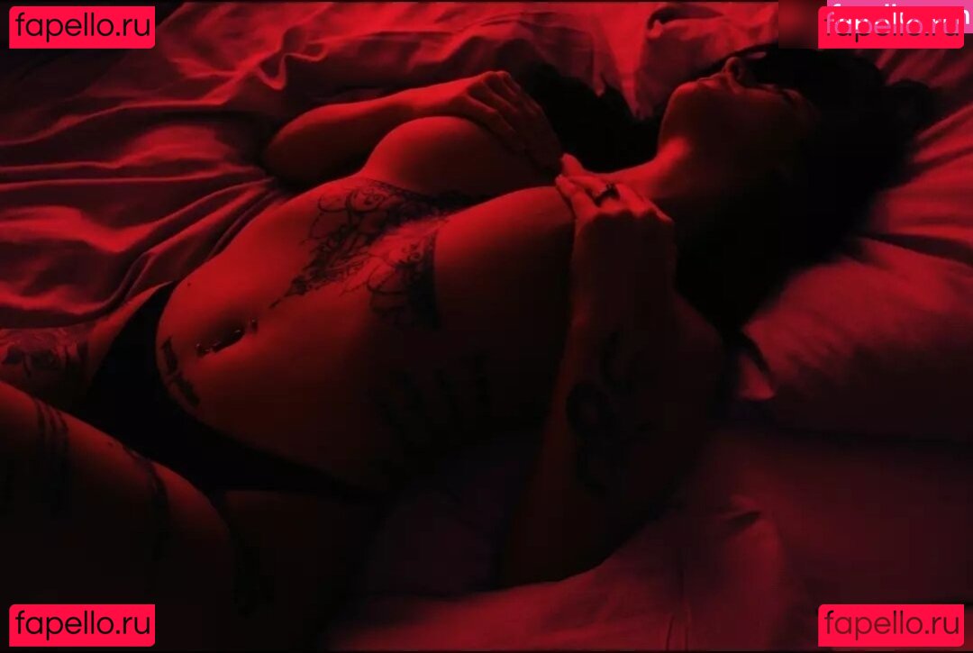 Prettypoison Nude Onlyfans Photo 49