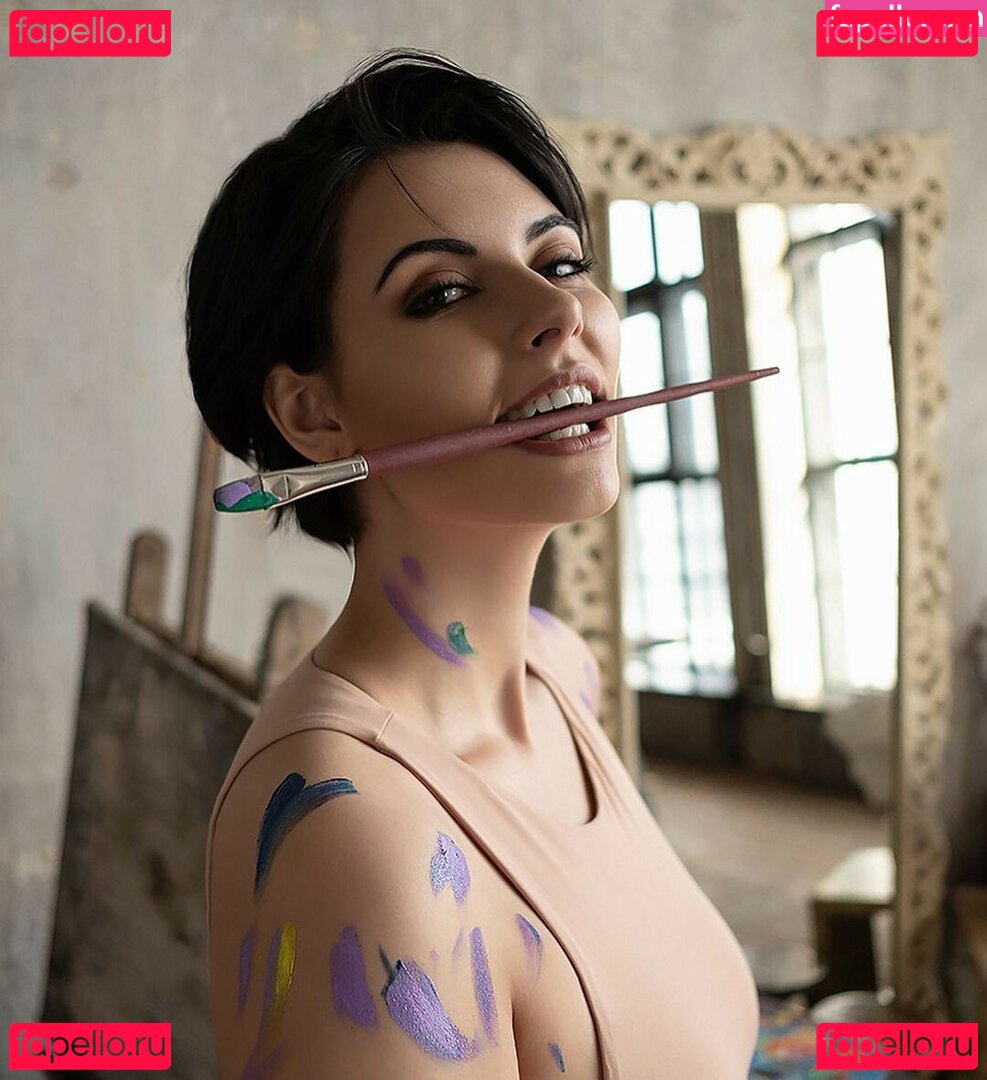 Annet Bluewolf Nude Onlyfans Photo 17