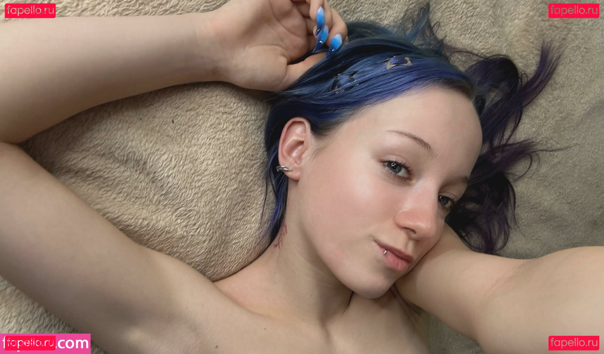 Tina Red Nude Onlyfans Photo 9