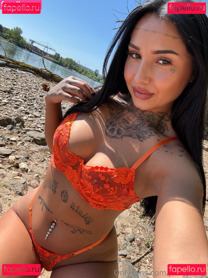 Juicyjoana Nude Onlyfans Photo 24