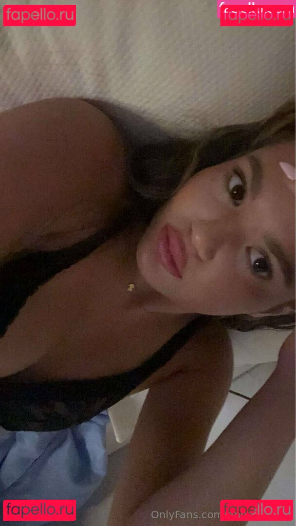 annaprivatee Nude Onlyfans Photo 17