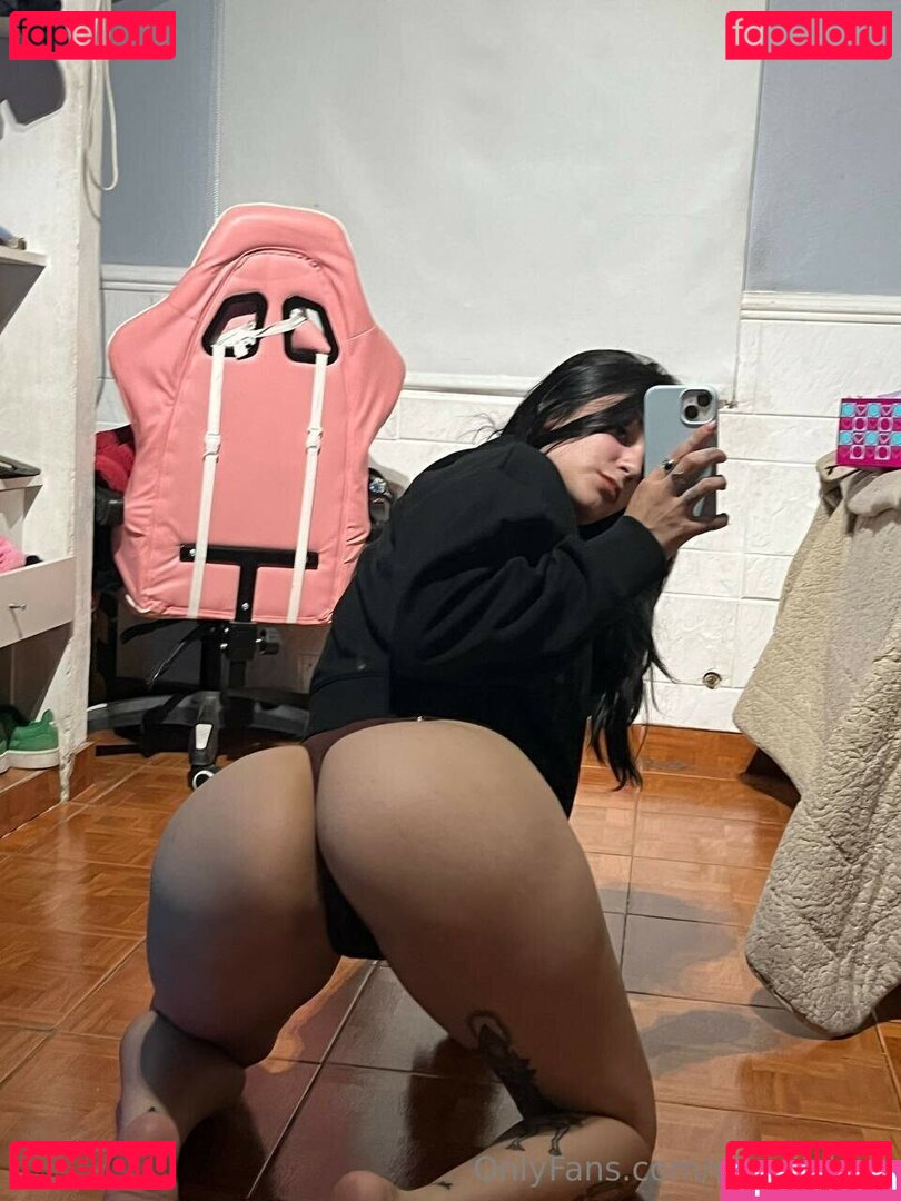 Camiila Nude Onlyfans Photo 14