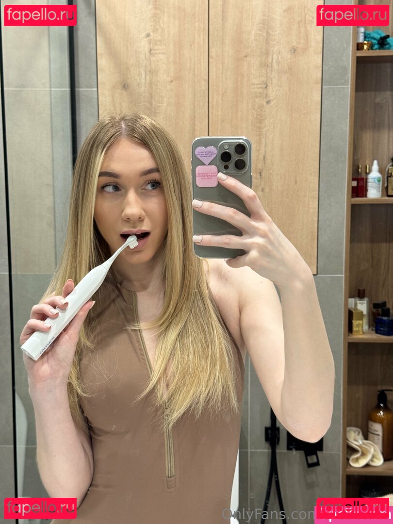 littleellee Nude Onlyfans Photo 45