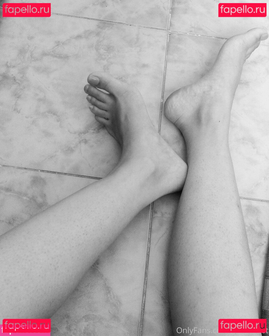 pelinsfeet Nude Onlyfans Photo 3