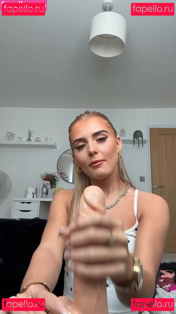 laylasoyoung Nude Onlyfans Photo 10