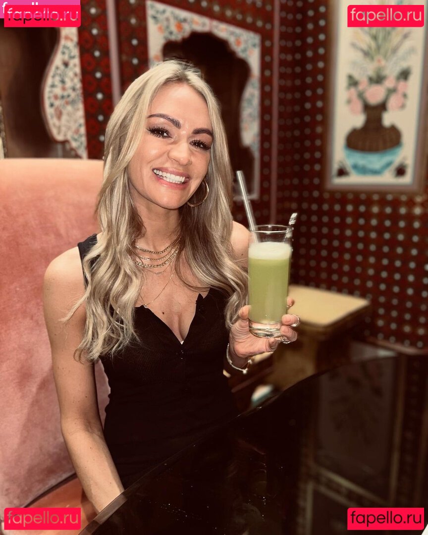 Laura Woods Nude Onlyfans Photo 12