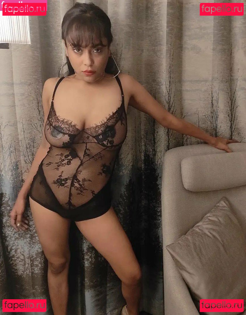 Nehal Vadoliya Nude Onlyfans Photo 18