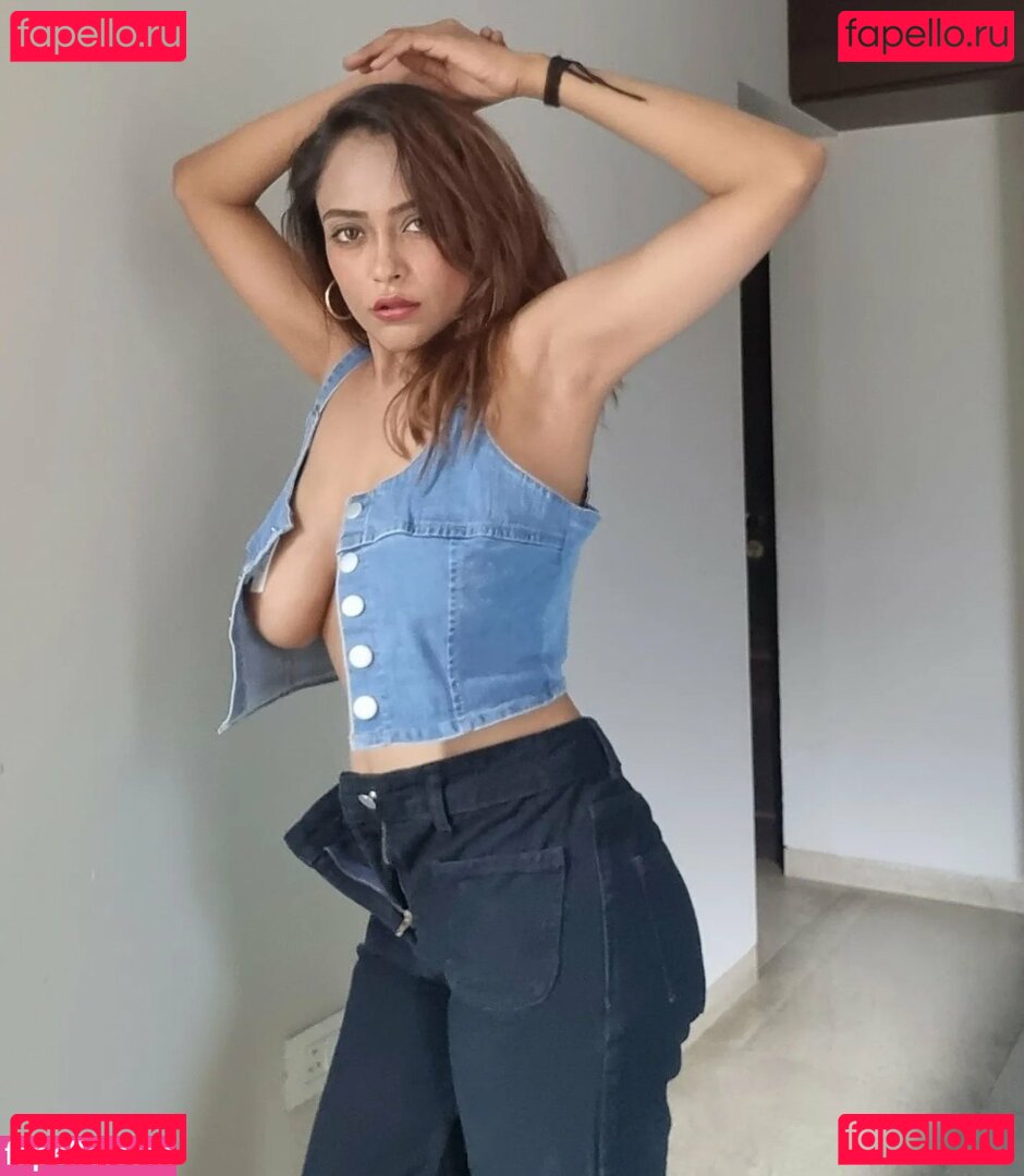 Nehal Vadoliya Nude Onlyfans Photo 10