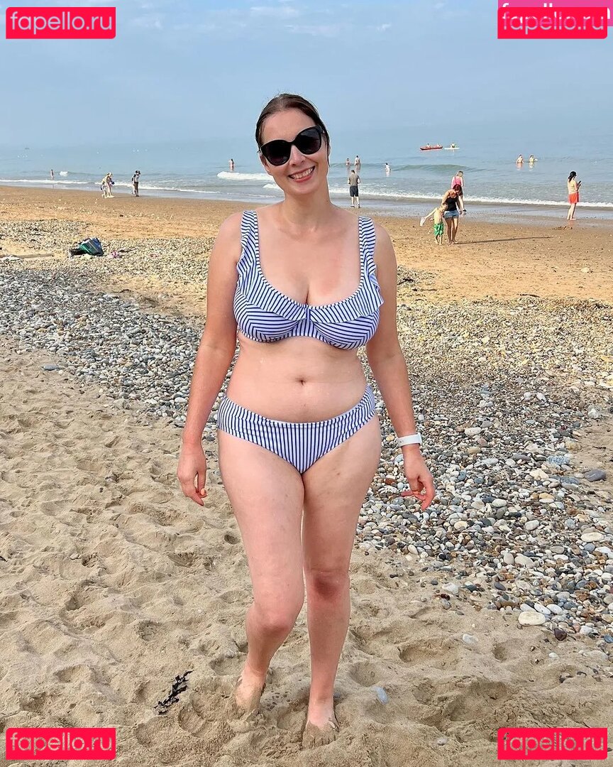 Becky Connolly Nude Onlyfans Photo 32