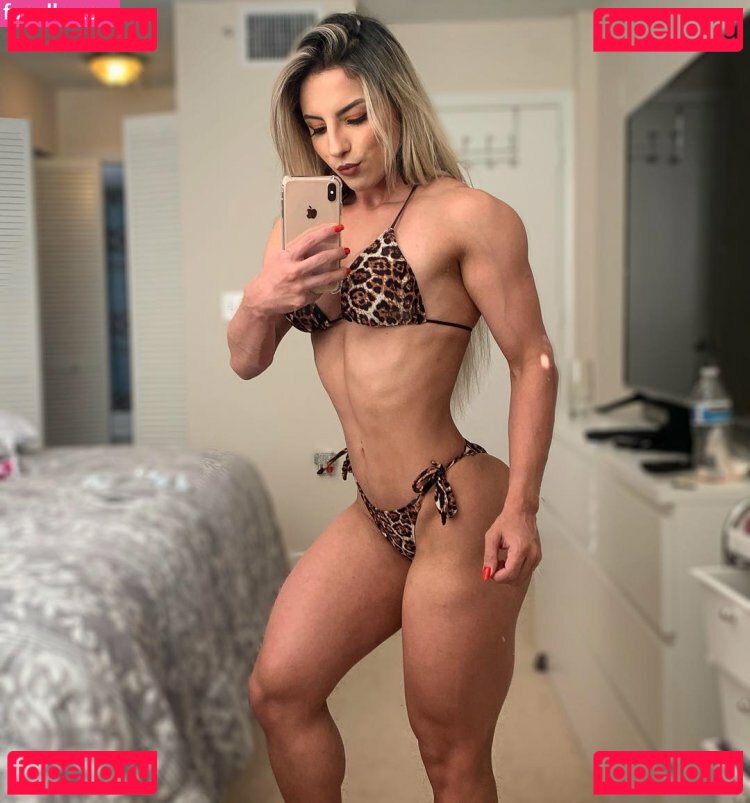 Isa Pereira Nude Onlyfans Photo 30