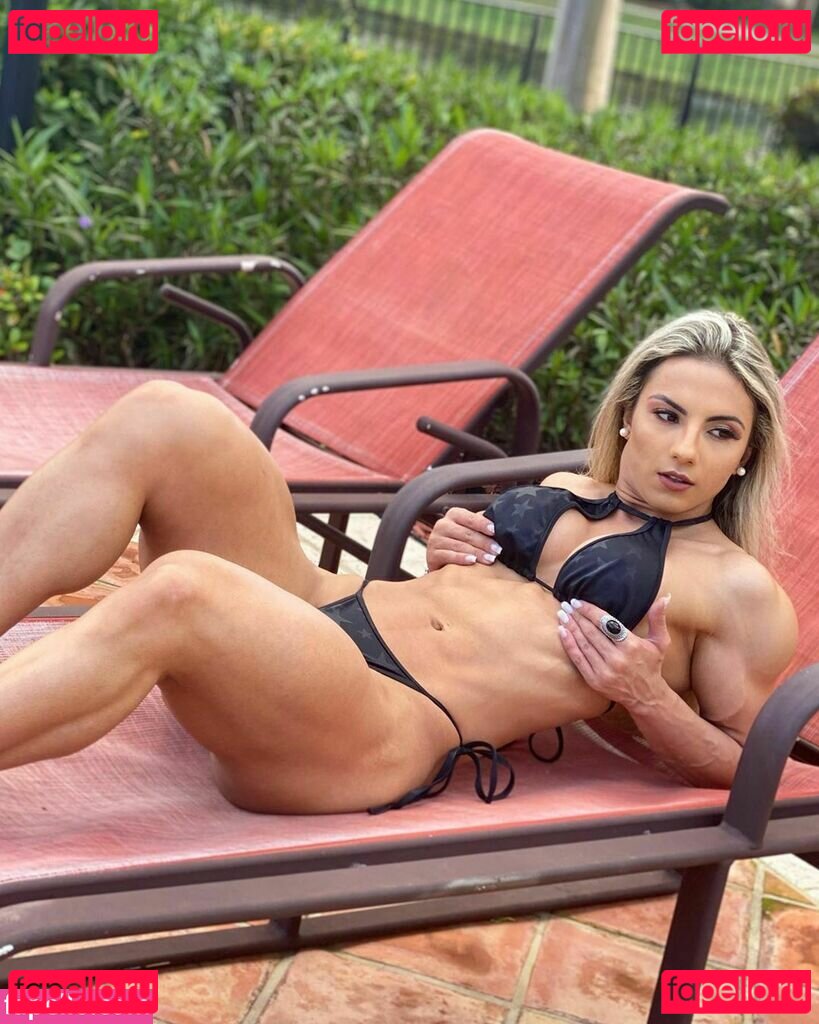 Isa Pereira Nude Onlyfans Photo 28