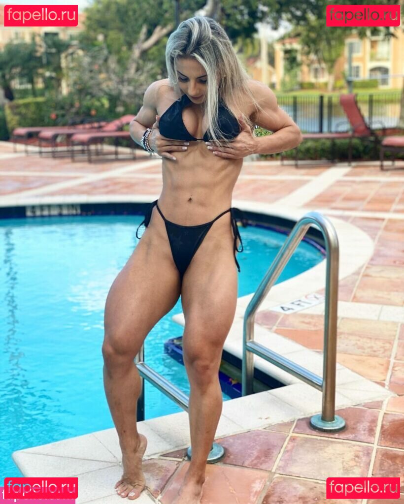 Isa Pereira Nude Onlyfans Photo 19
