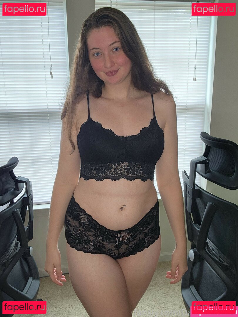 Fey Octavia Nude Onlyfans Photo 7