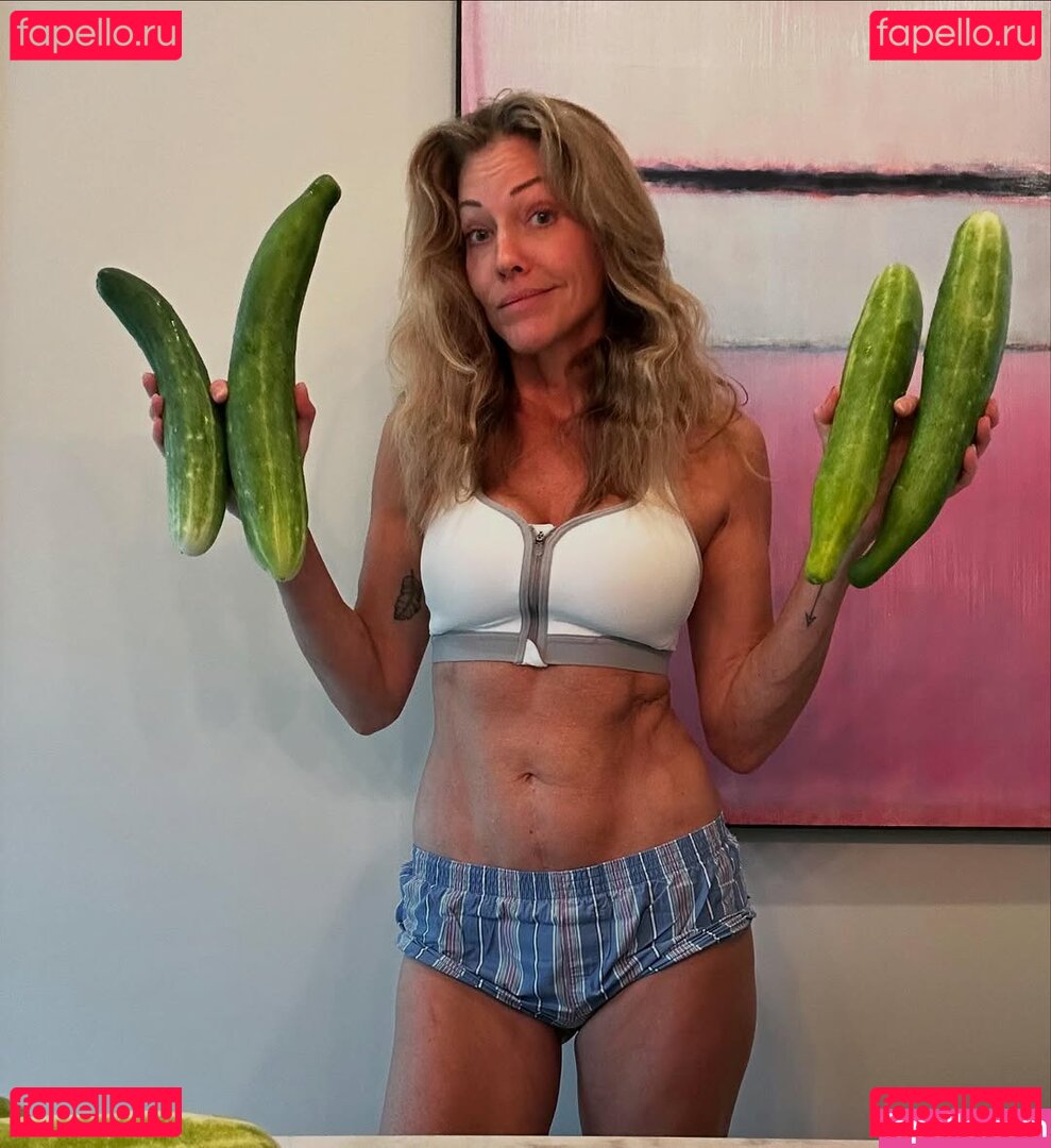 Tricia Helfer Nude Onlyfans Photo 35