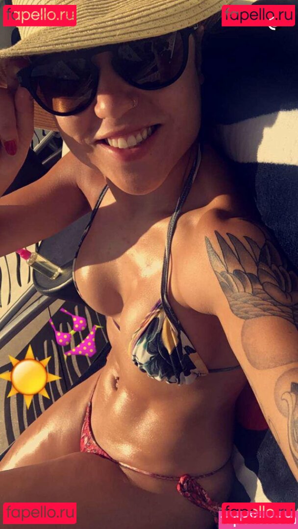 Leticia Bufoni Nude Onlyfans Photo 7