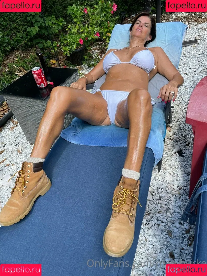 maryburke Onlyfans Photo Gallery 