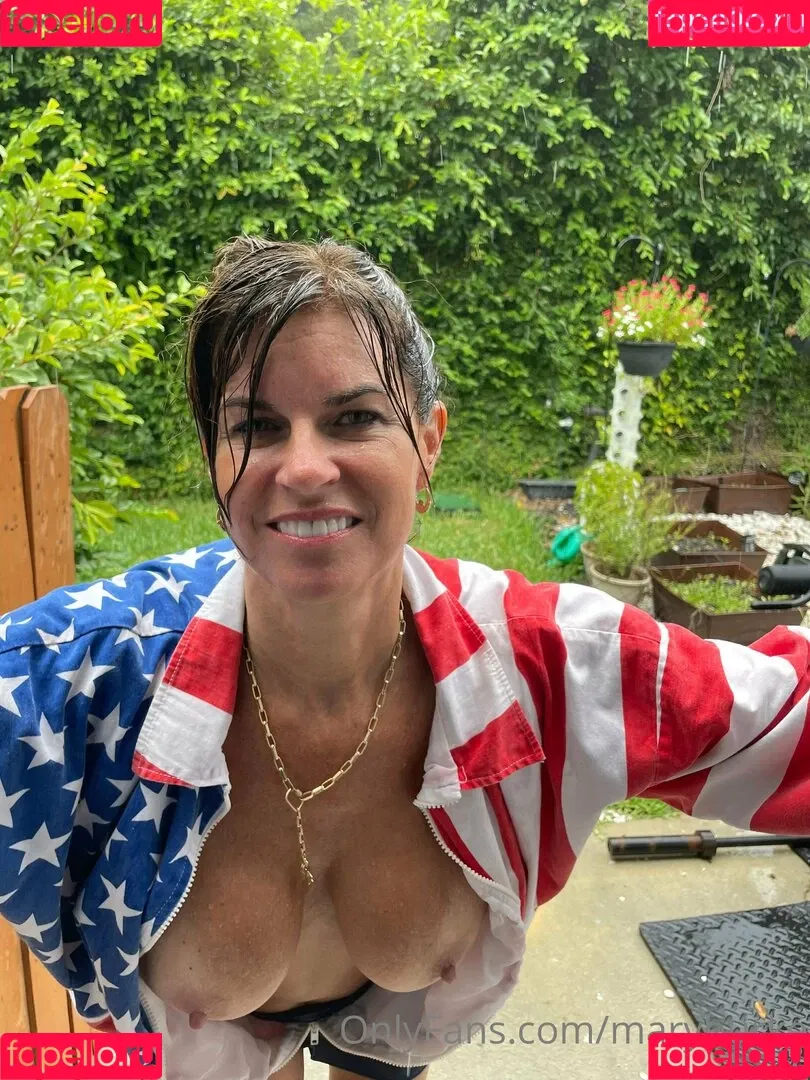 maryburke Onlyfans Photo Gallery 