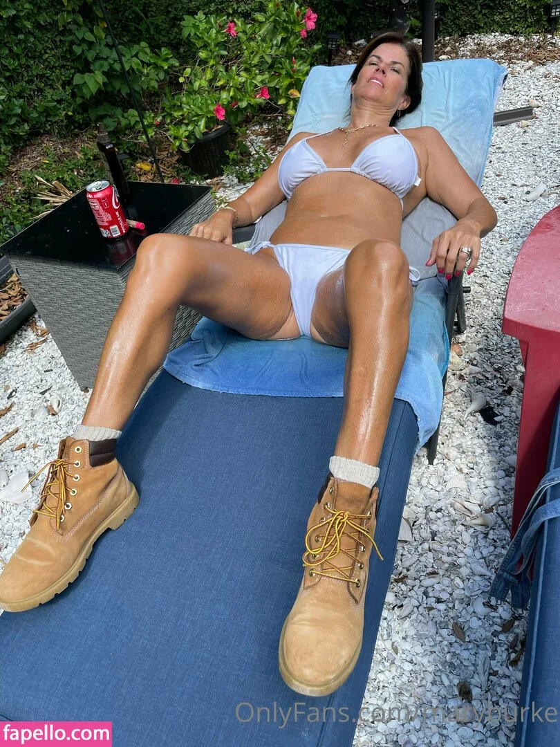 maryburke Onlyfans Photo Gallery 