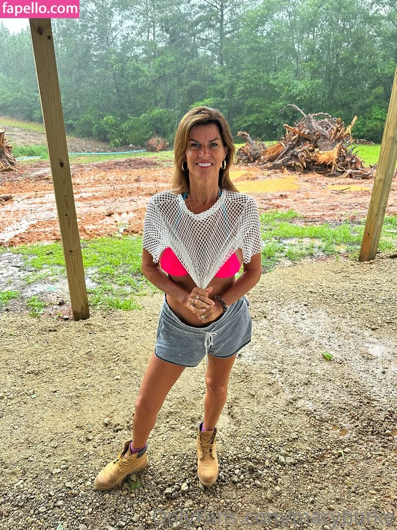 maryburke Onlyfans Photo Gallery 