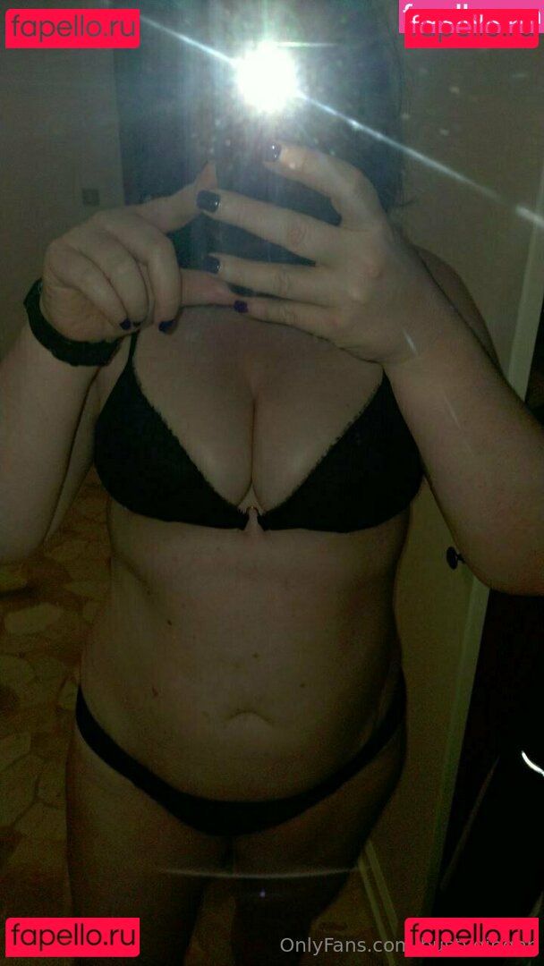 BustyGinger Nude Onlyfans Photo 12