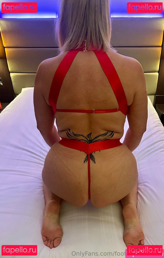 Hotwife Anne More Nude Onlyfans Photo 30