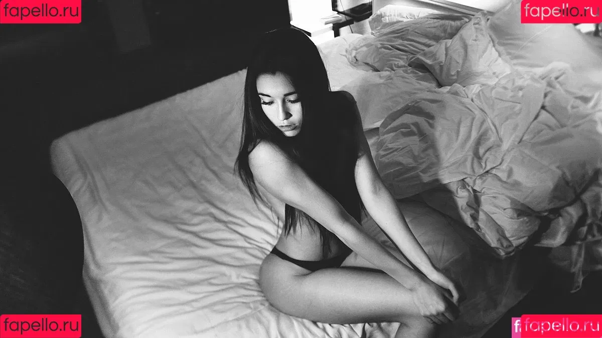 Audrey Bradford Onlyfans Photo Gallery 