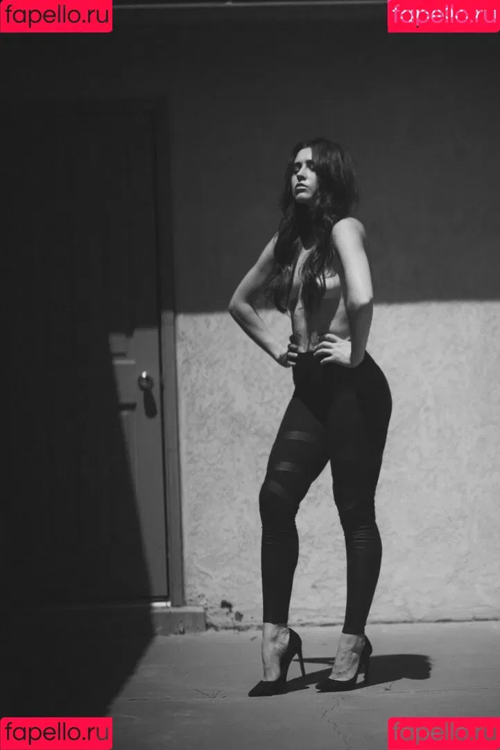 Audrey Bradford Onlyfans Photo Gallery 