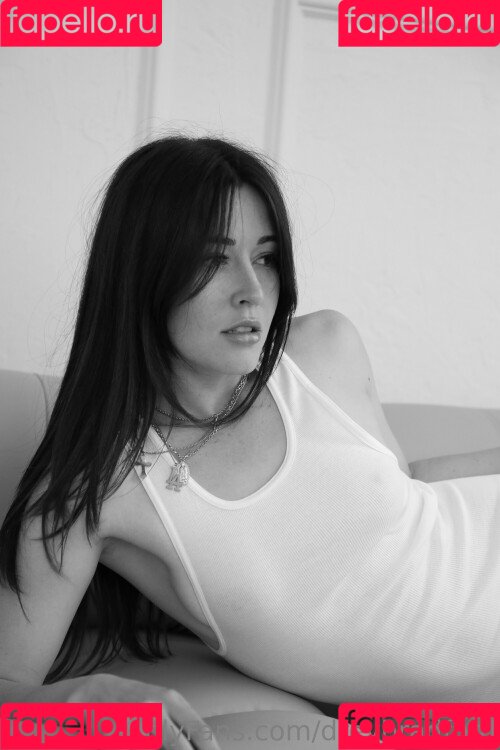 Audrey Bradford Onlyfans Photo Gallery 