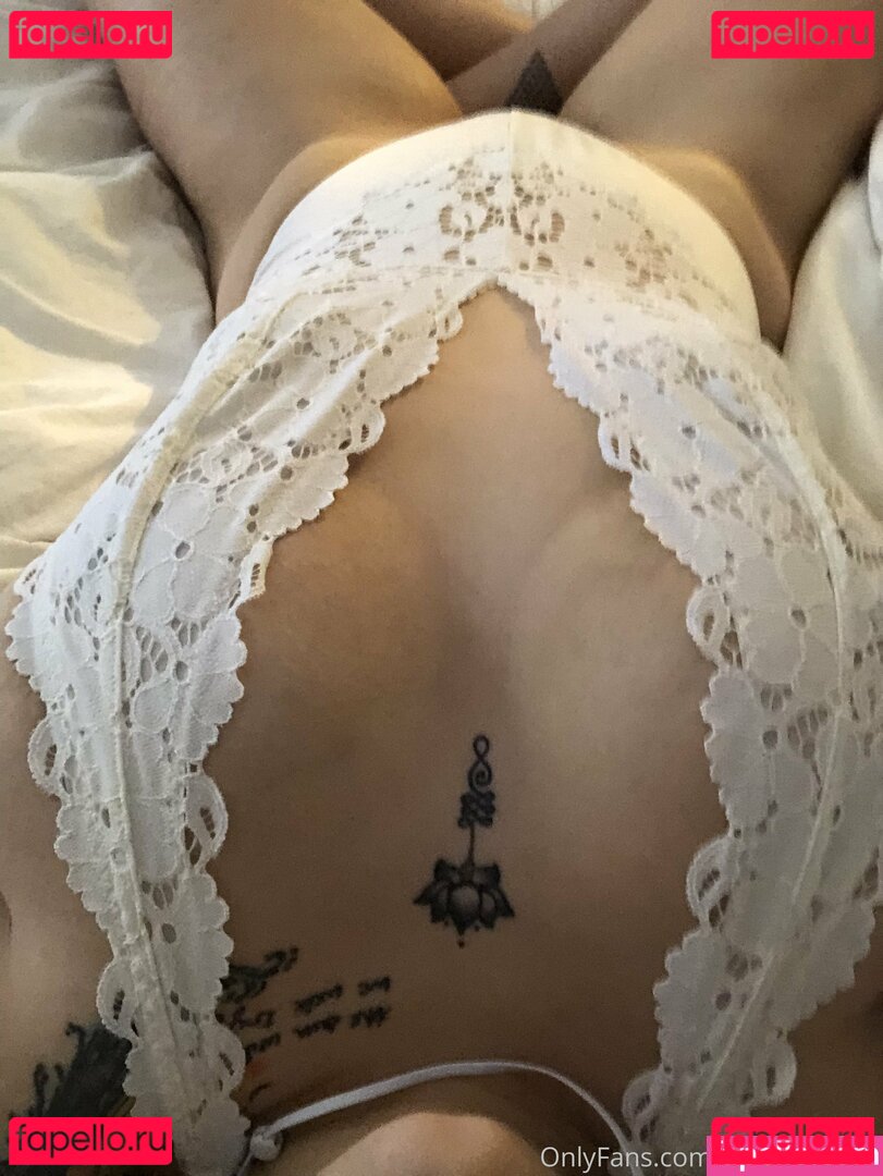hugsandrugs Nude Onlyfans Photo 41