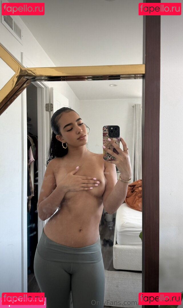 alinariley Nude Onlyfans Photo 6