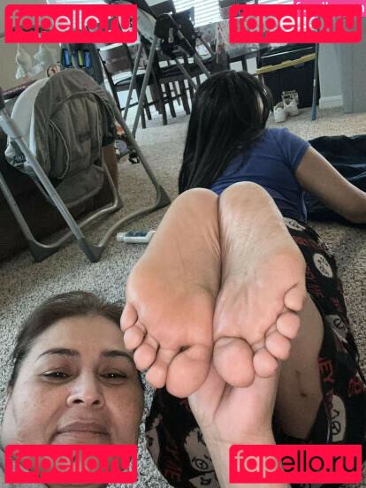 Hellovivifeet Nude Onlyfans Photo 43