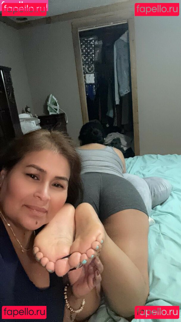 Hellovivifeet Nude Onlyfans Photo 29