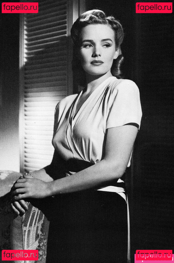 Frances Farmer Nude Onlyfans Photo 8