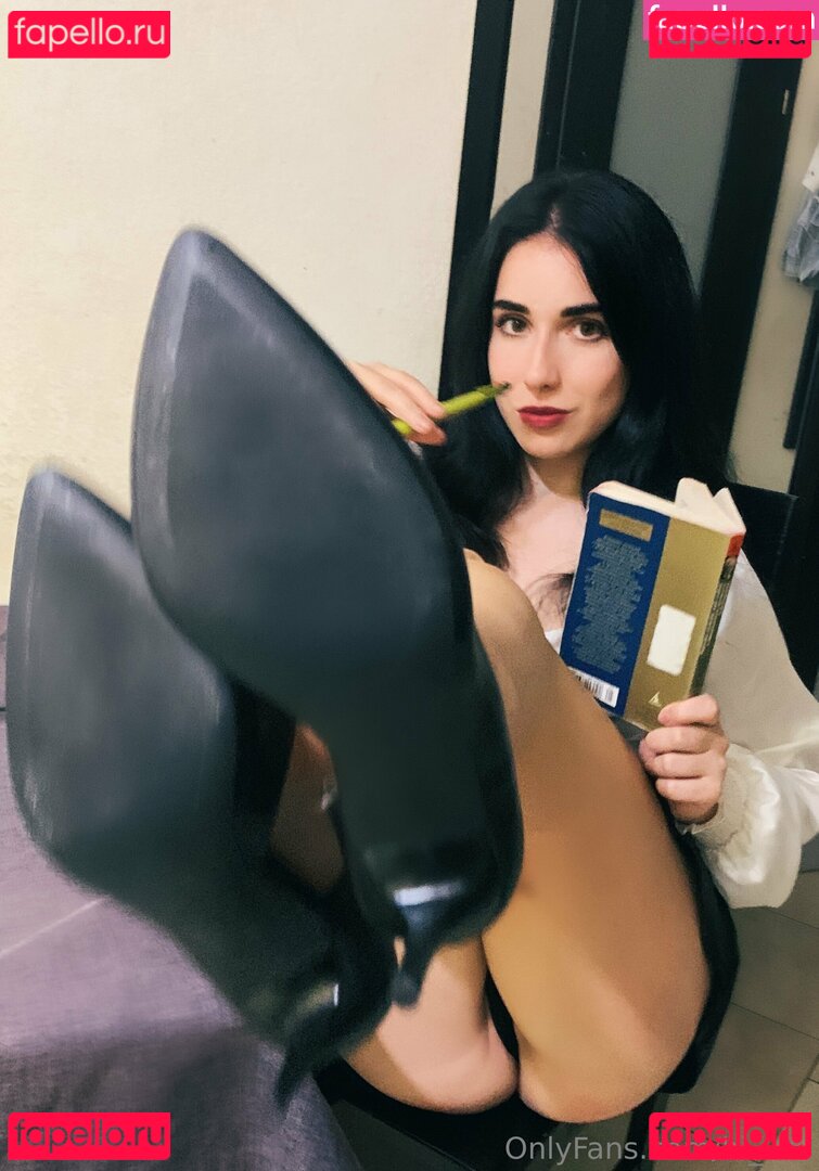 dark_rosemila Nude Onlyfans Photo 39