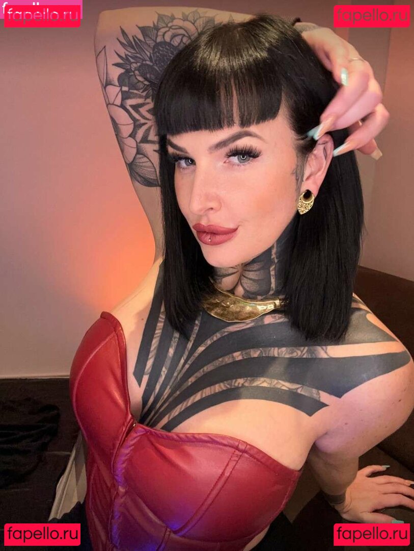 Kathalea Noir Nude Onlyfans Photo 12
